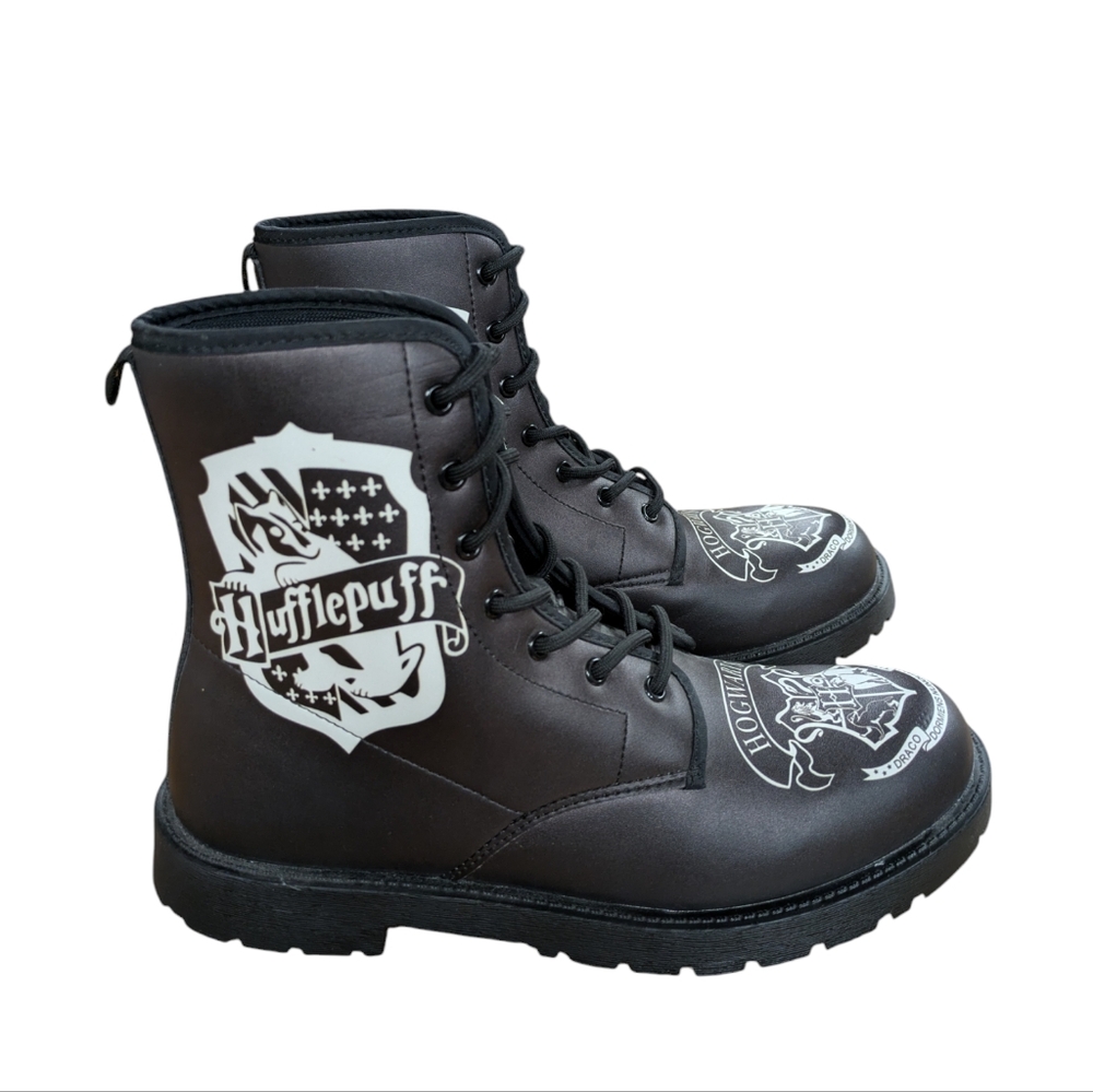 Harry Potter Hogwarts Hufflepuff Brown Vegan Leather Boots Size 10 W/7.5M - Picture 10 of 10